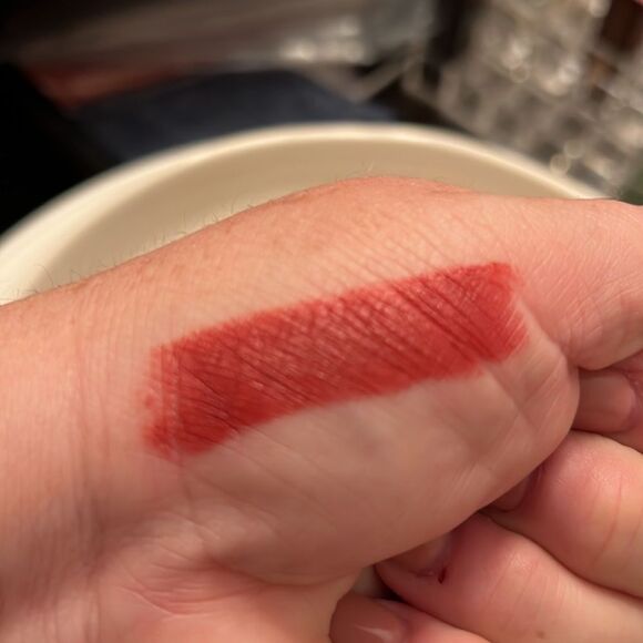 Charlotte Tillbury Matte Revolution Color Walk of No Shame - Picture 12 of 12